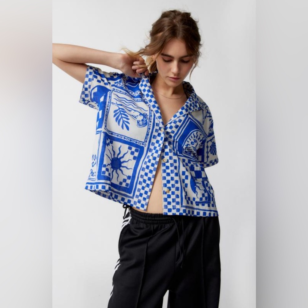 UO Kimchi Blue Lana Souvenir Button-Down Shirt